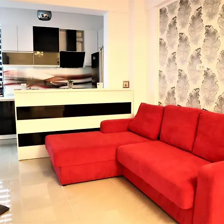 Thomas Luxury Năvodari