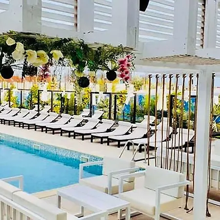 Appartamento Thomas Luxury Năvodari